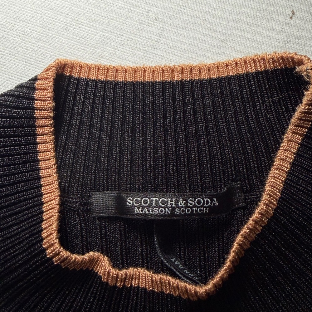Scotch & Soda Ribbed Knit Top - Picture 4 of 7